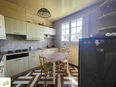 Maison - 84 m² - 4 pièces