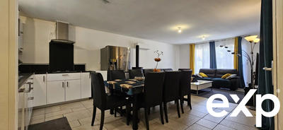 Maison - 80 m² - 4 pièces