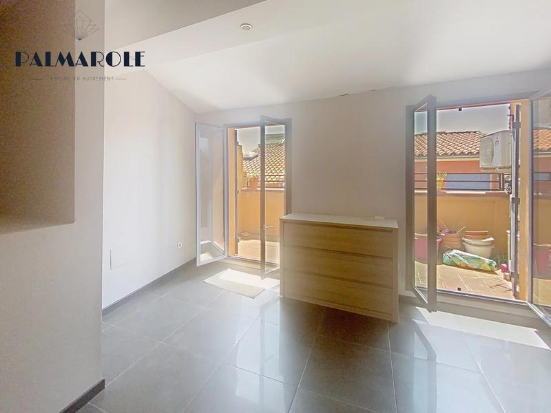 Immeuble - 95 m² - 4 pièces