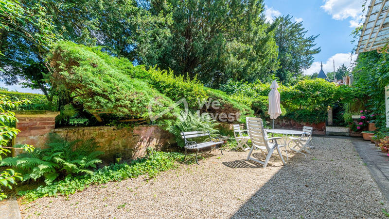 Maison ancienne - 300 m² - 9 pièces