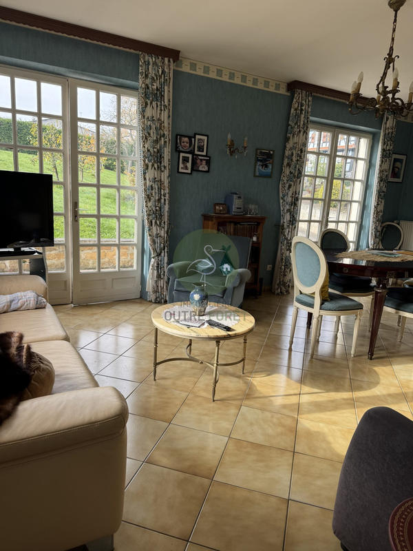 Maison - 100 m² - 5 pièces