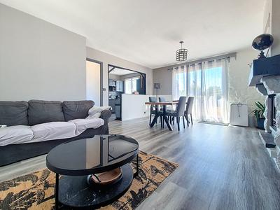 Maison de village - 96 m² - 5 pièces