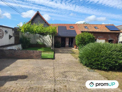 Maison - 237 m² - 8 pièces