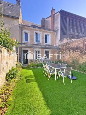 Maison - 139 m² - 6 pièces