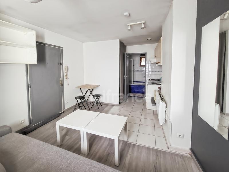 Appartement - 16 m² - 1 pièce