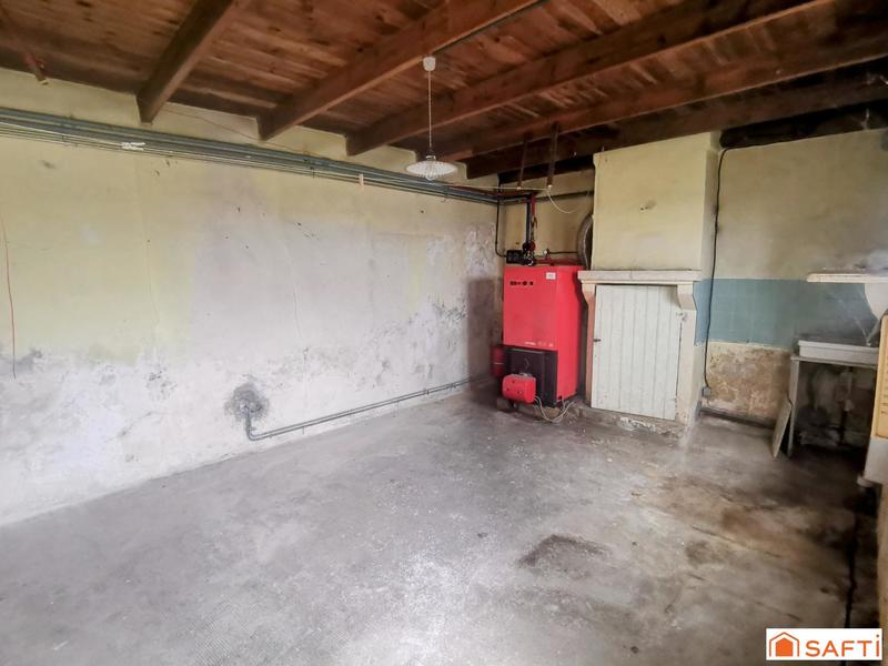 Maison - 90 m² - 5 pièces