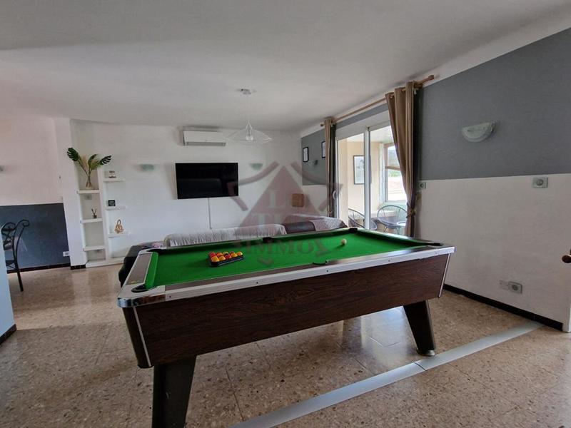 Maison - 166 m² - 10 pièces