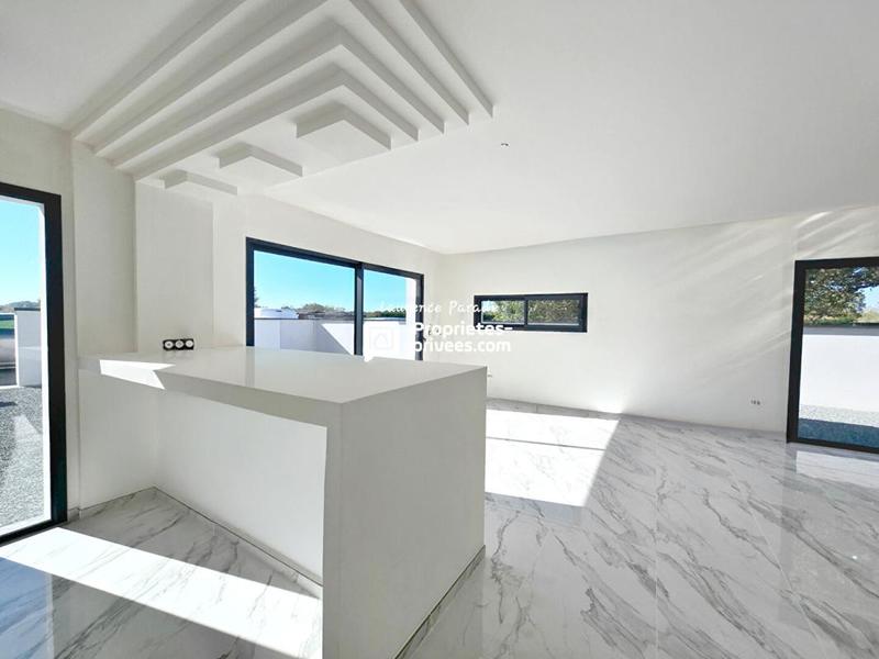 Maison - 145 m² - 5 pièces