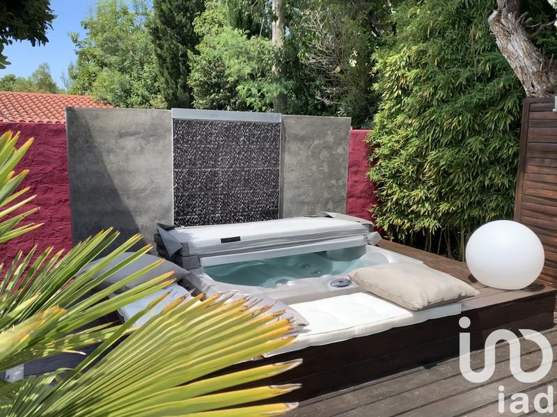 Maison de maîtres - 243 m² - 6 pièces