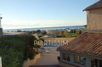 Maison - 242 m² - 5 pièces