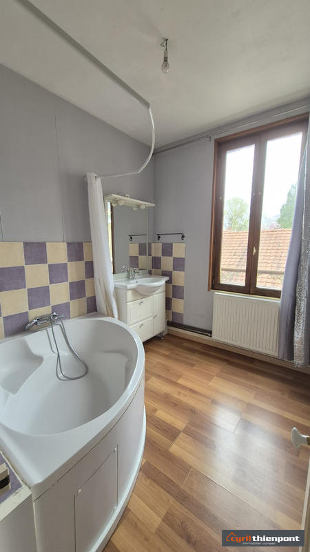 Maison - 60 m² - 3 pièces