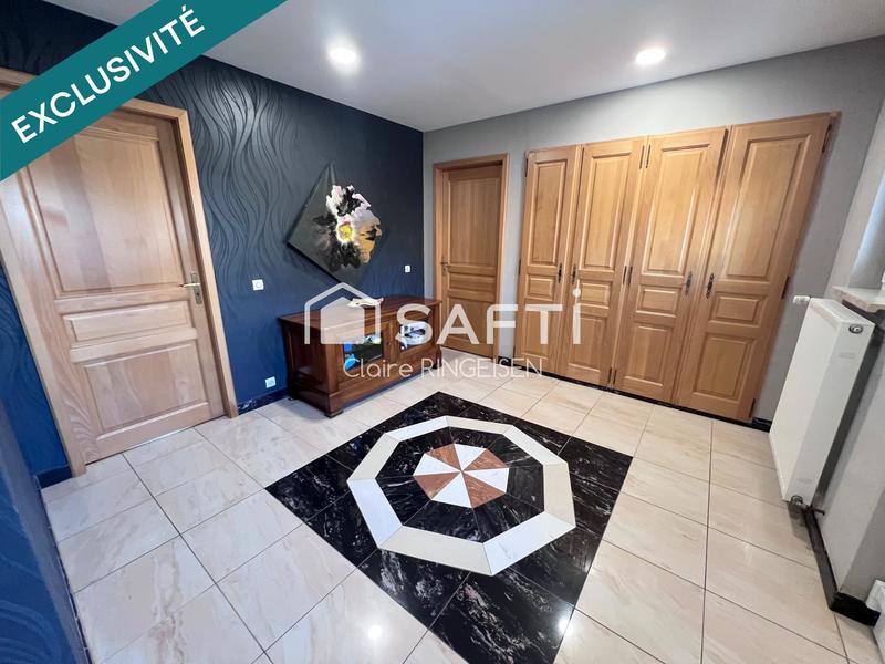 Maison - 200 m² - 6 pièces