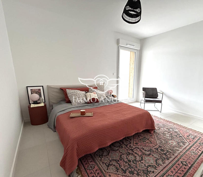 Appartement - 125 m² - 5 pièces