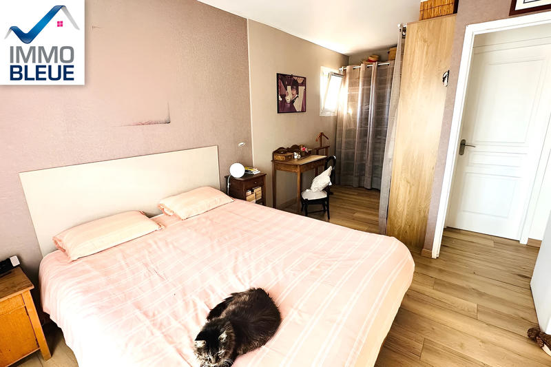 Maison - 140 m² - 5 pièces