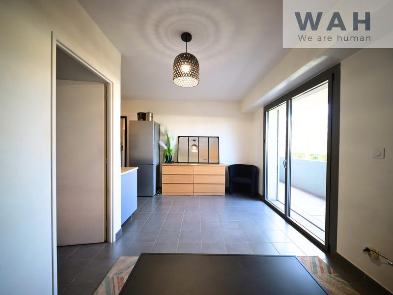 Appartement - 64 m² - 4 pièces