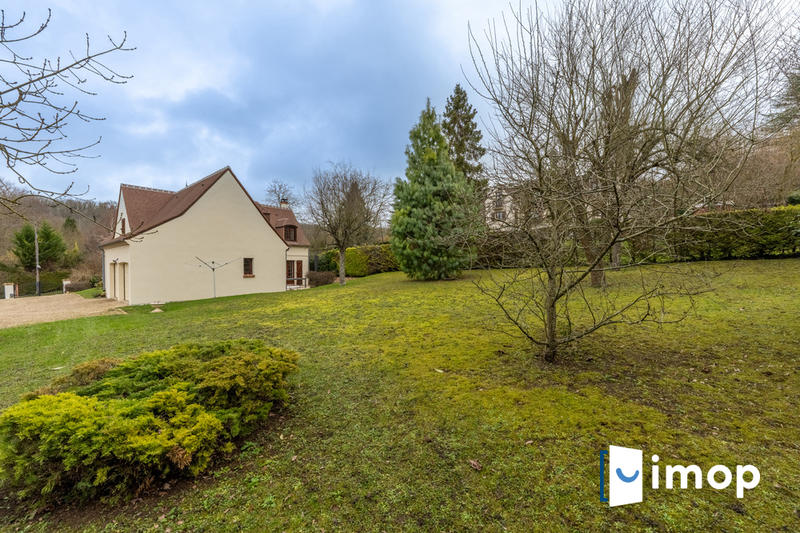 Maison - 190 m² - 7 pièces