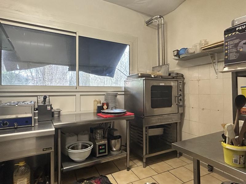 Fonds de commerce - 204 m²