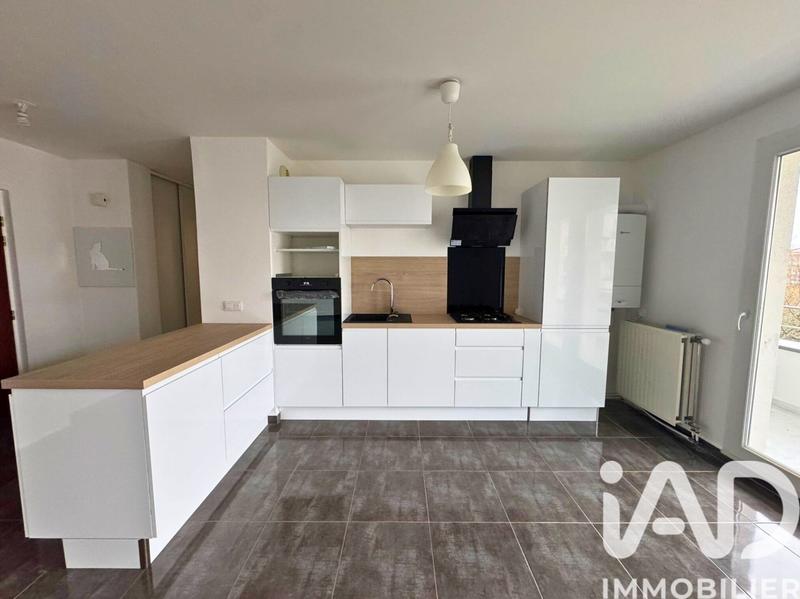 Appartement - 67 m² - 4 pièces