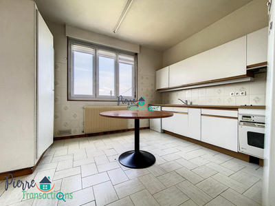 Maison - 86 m² - 4 pièces