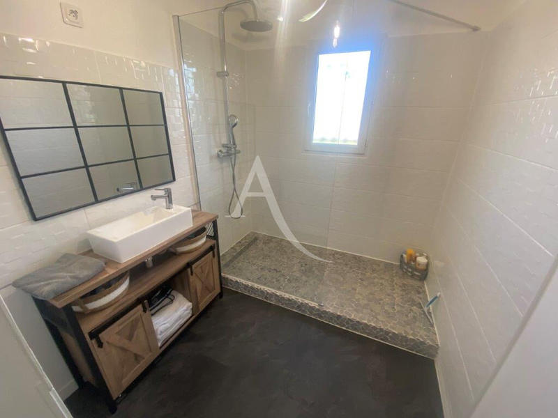 Maison - 86 m² - 5 pièces