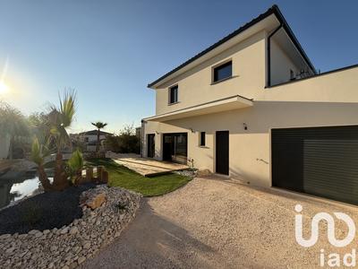 Maison - 140 m² - 5 pièces