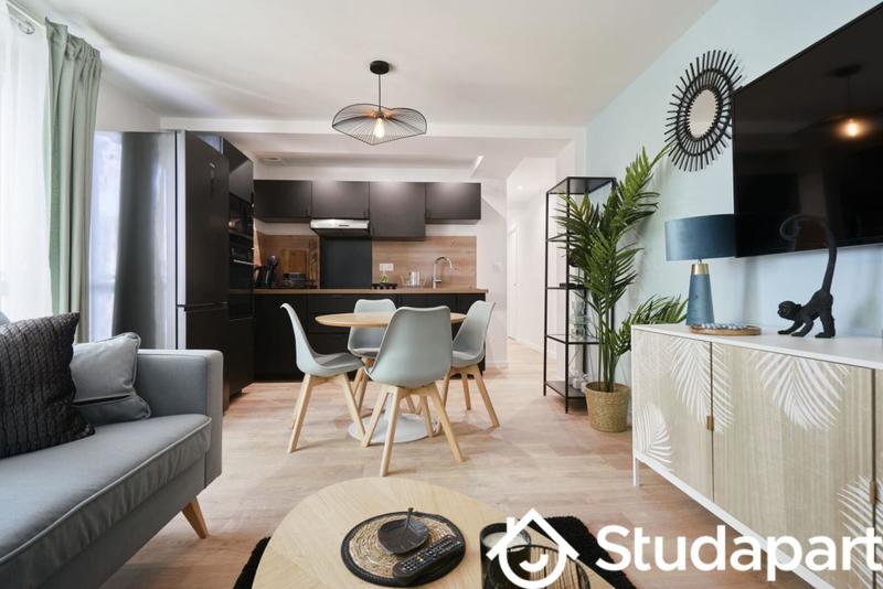 Chambre - 11 m² - 1 pièce