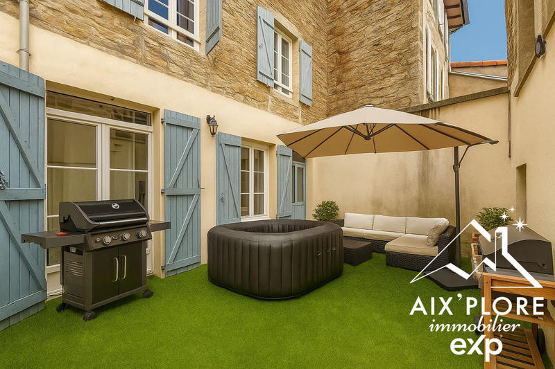 Maison - 209 m² - 6 pièces