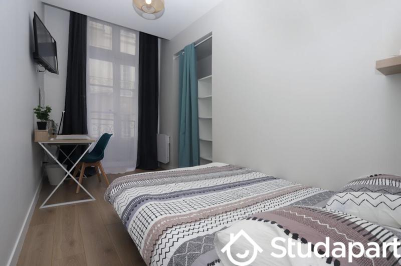 Chambre - 10 m² - 1 pièce