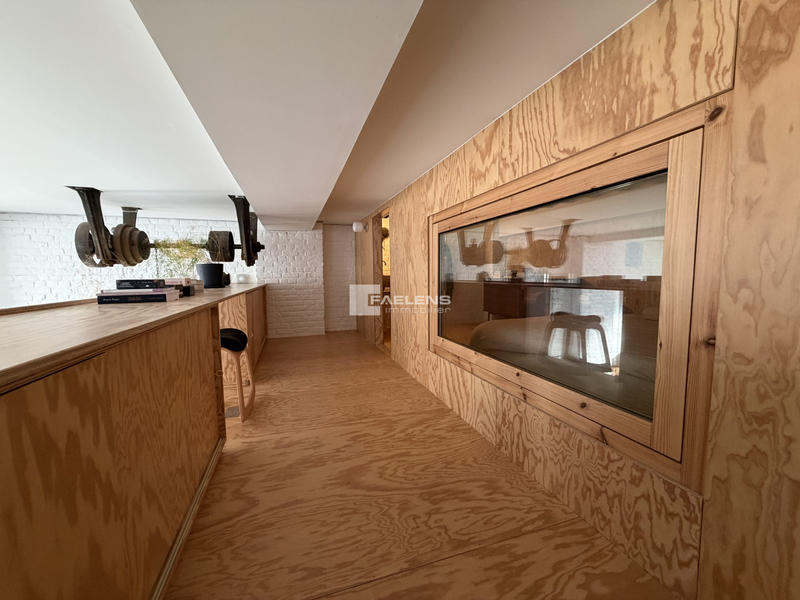 Appartement - 225 m² - 5 pièces