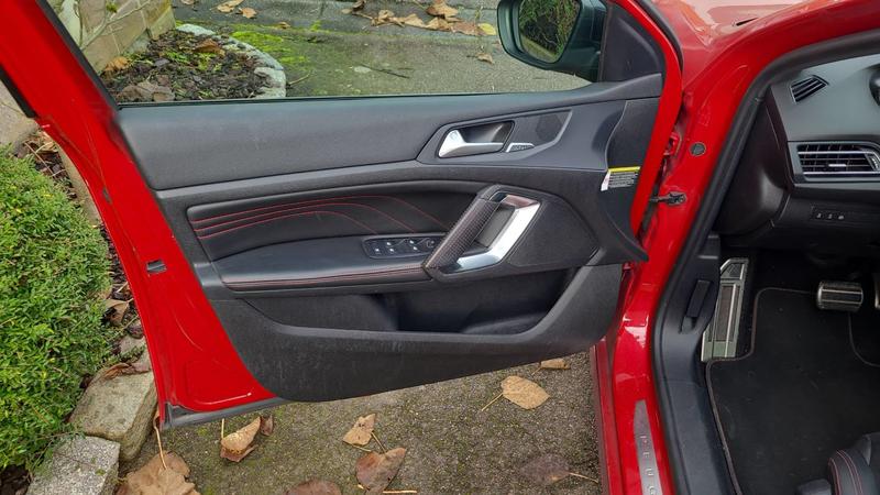 Peugeot 308 2.0 BlueHDi 180 Eat8 Gt - Automatique