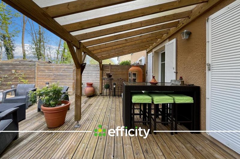 Maison - 84 m² - 4 pièces