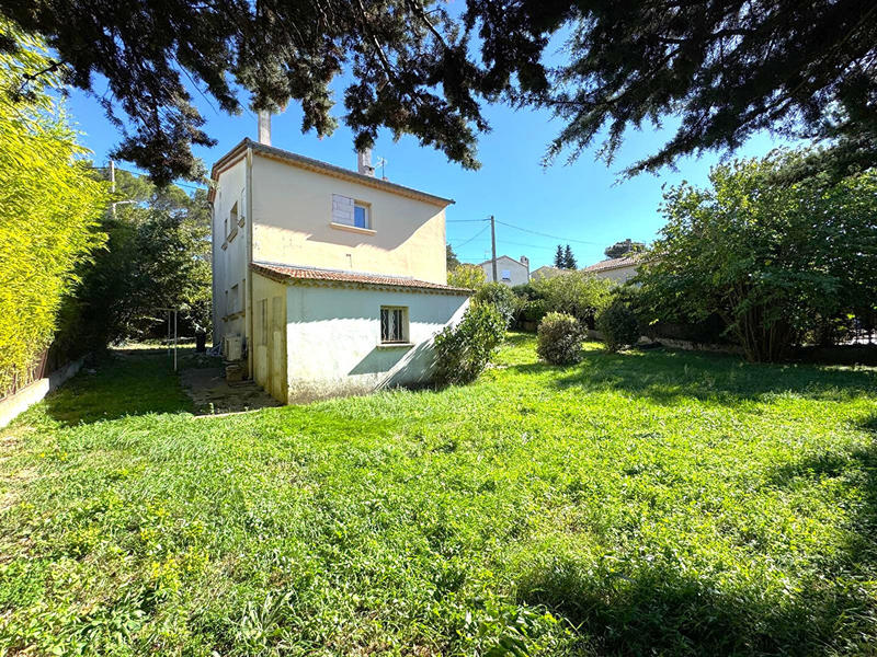 Maison - 86 m² - 5 pièces