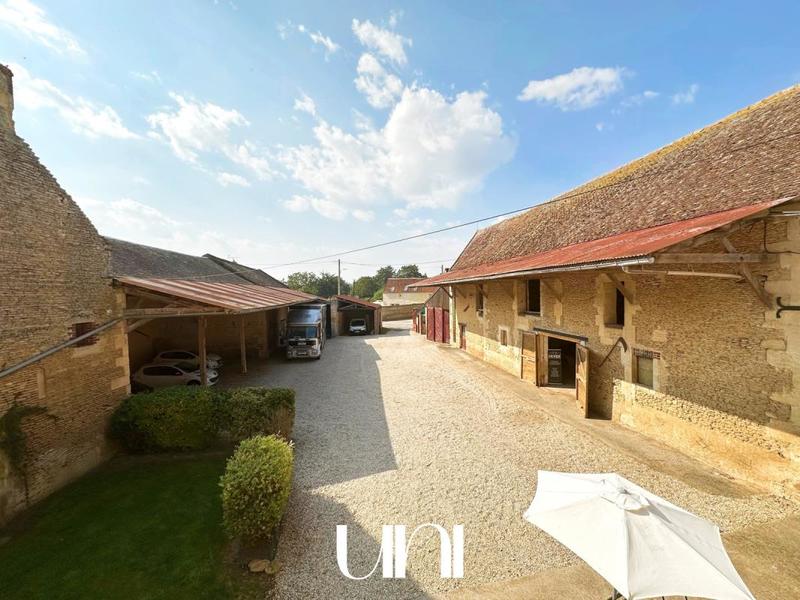 Maison - 150 m² - 4 pièces