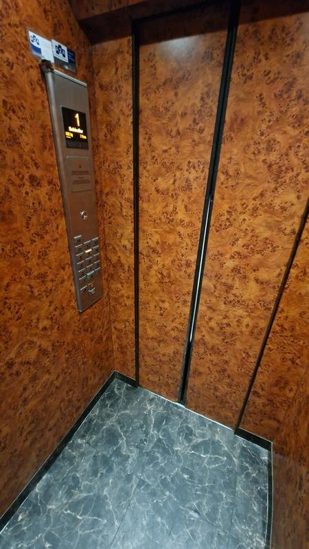 Appartement - 111 m² - 6 pièces