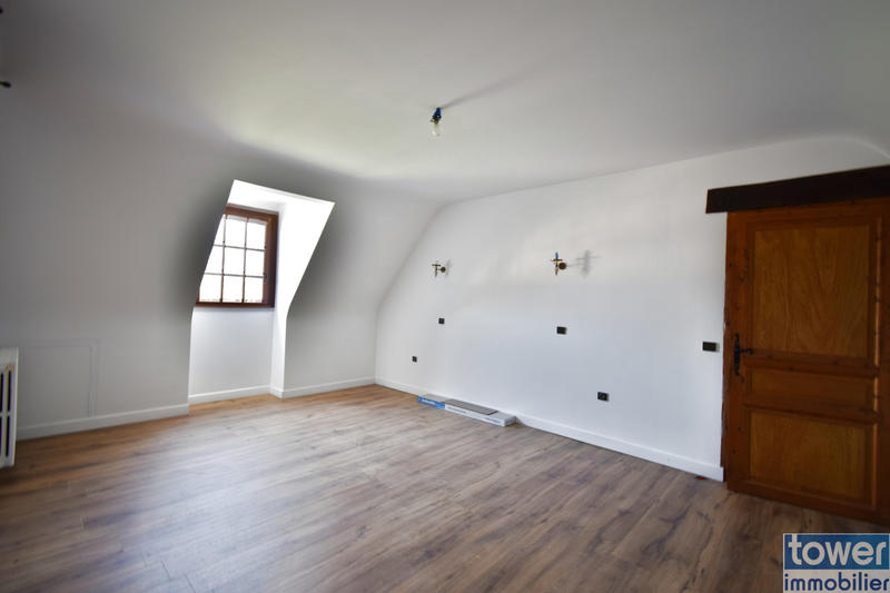 Propriété - 385 m² - 13 pièces