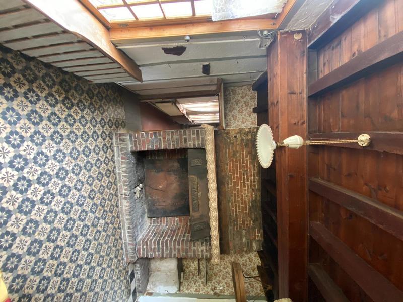 Maison - 290 m² - 9 pièces