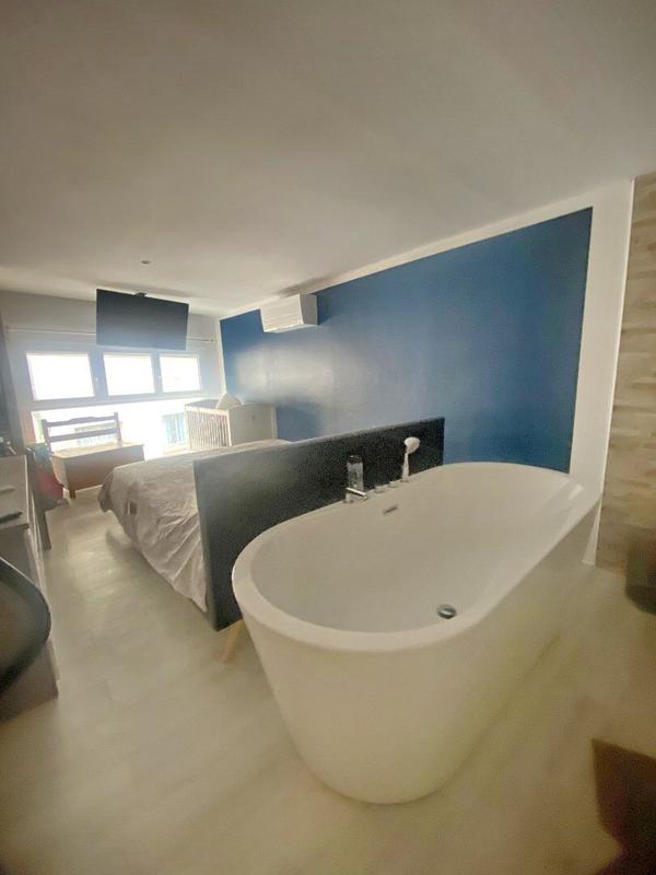 Appartement - 155 m² - 4 pièces