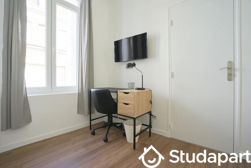 Chambre - 11 m² - 1 pièce