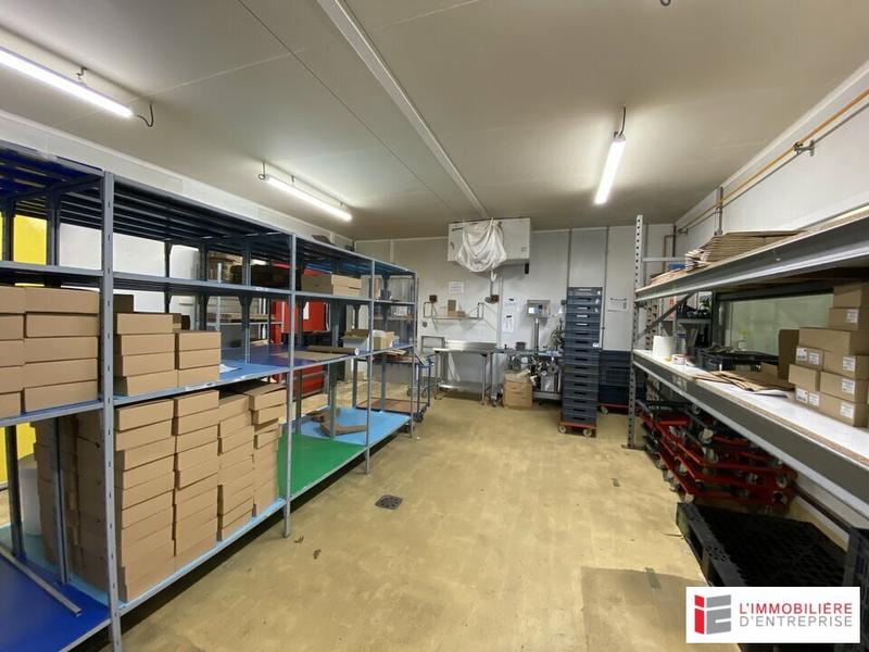 Local d'activité / Entrepôt - 500 m²