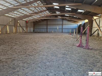 Maison - 620 m² - 3 pièces