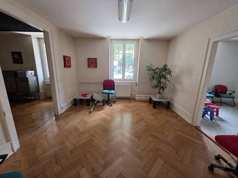 Appartement - 127 m² - 5 pièces