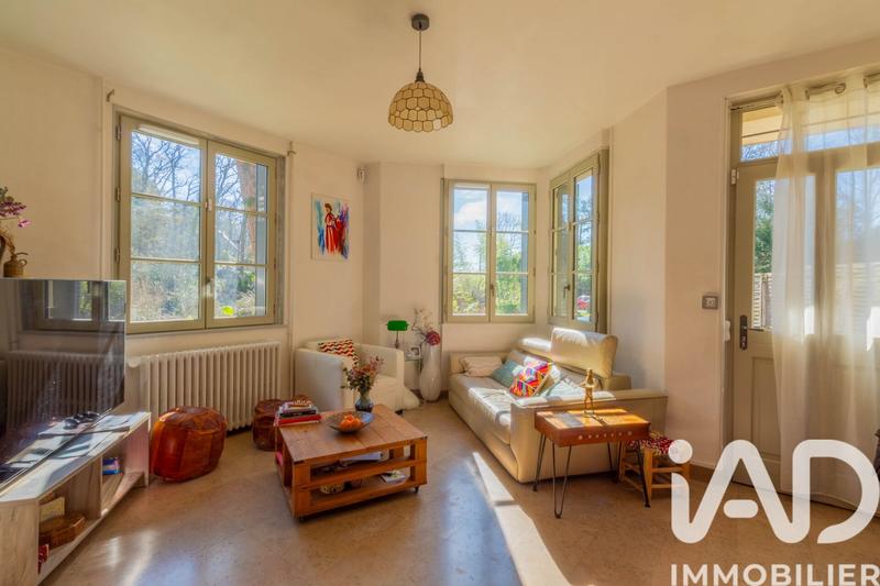 Maison - 97 m² - 5 pièces