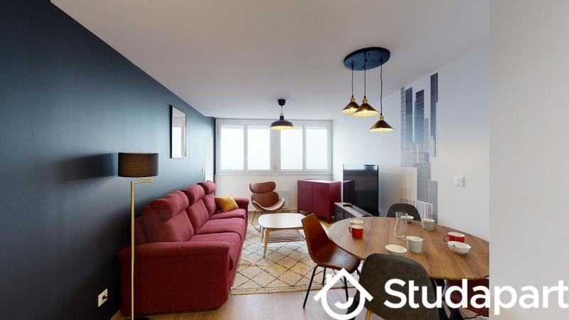 Chambre - 10 m² - 1 pièce