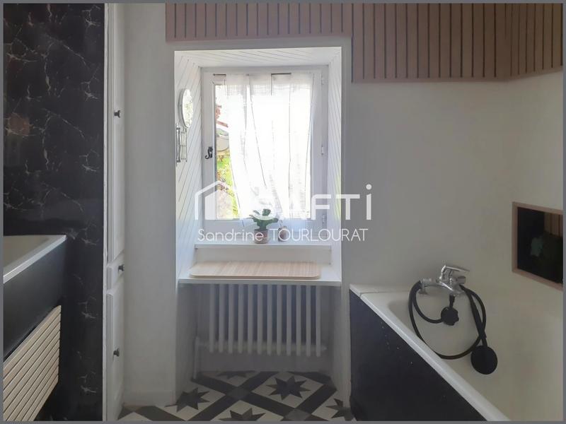 Ferme - 220 m² - 5 pièces