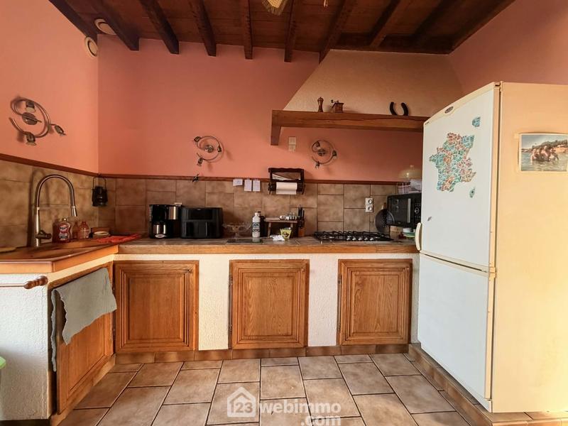 Maison - 226 m² - 7 pièces