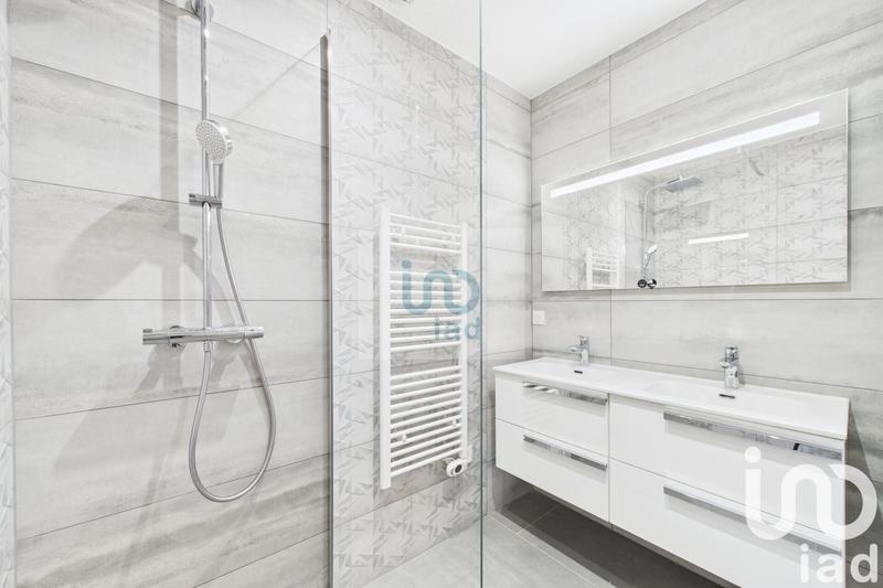 Appartement - 77 m² - 3 pièces