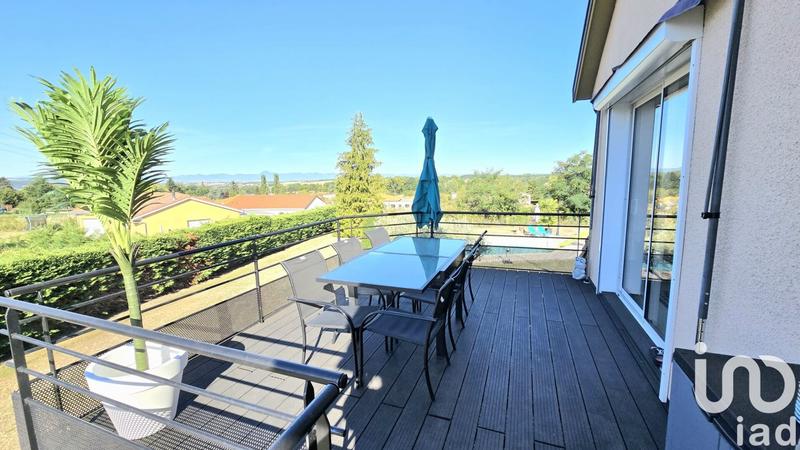 Maison - 155 m² - 6 pièces