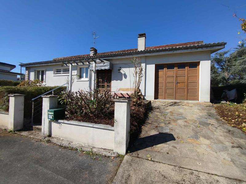 Maison - 90 m² - 4 pièces