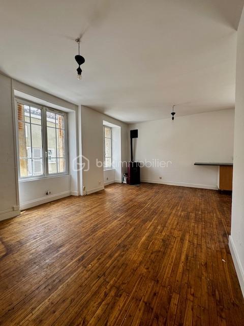 Maison de village - 175 m² - 8 pièces