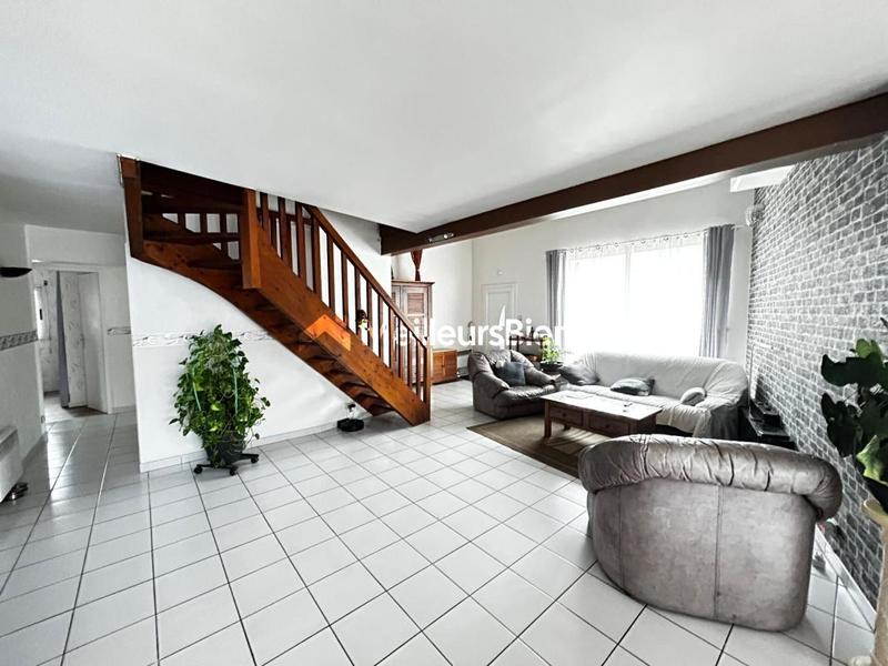 Maison - 142 m² - 7 pièces